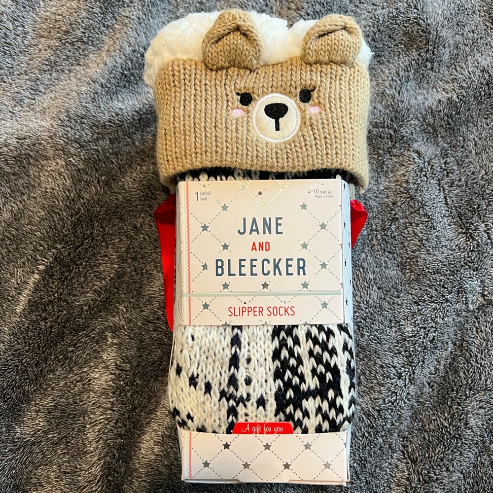 Jane and Bleecker Black-White Slipper Socks Set